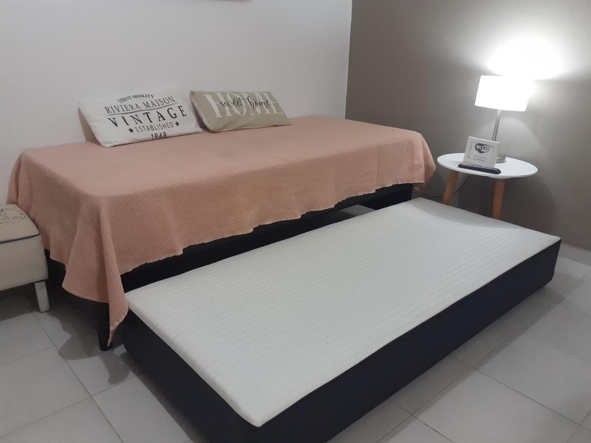 Departamento Witcomb Con Estacionamiento Apartment Bahia Blanca Bagian luar foto