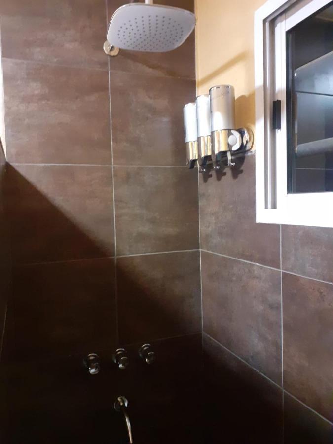Departamento Witcomb Con Estacionamiento Apartment Bahia Blanca Bagian luar foto